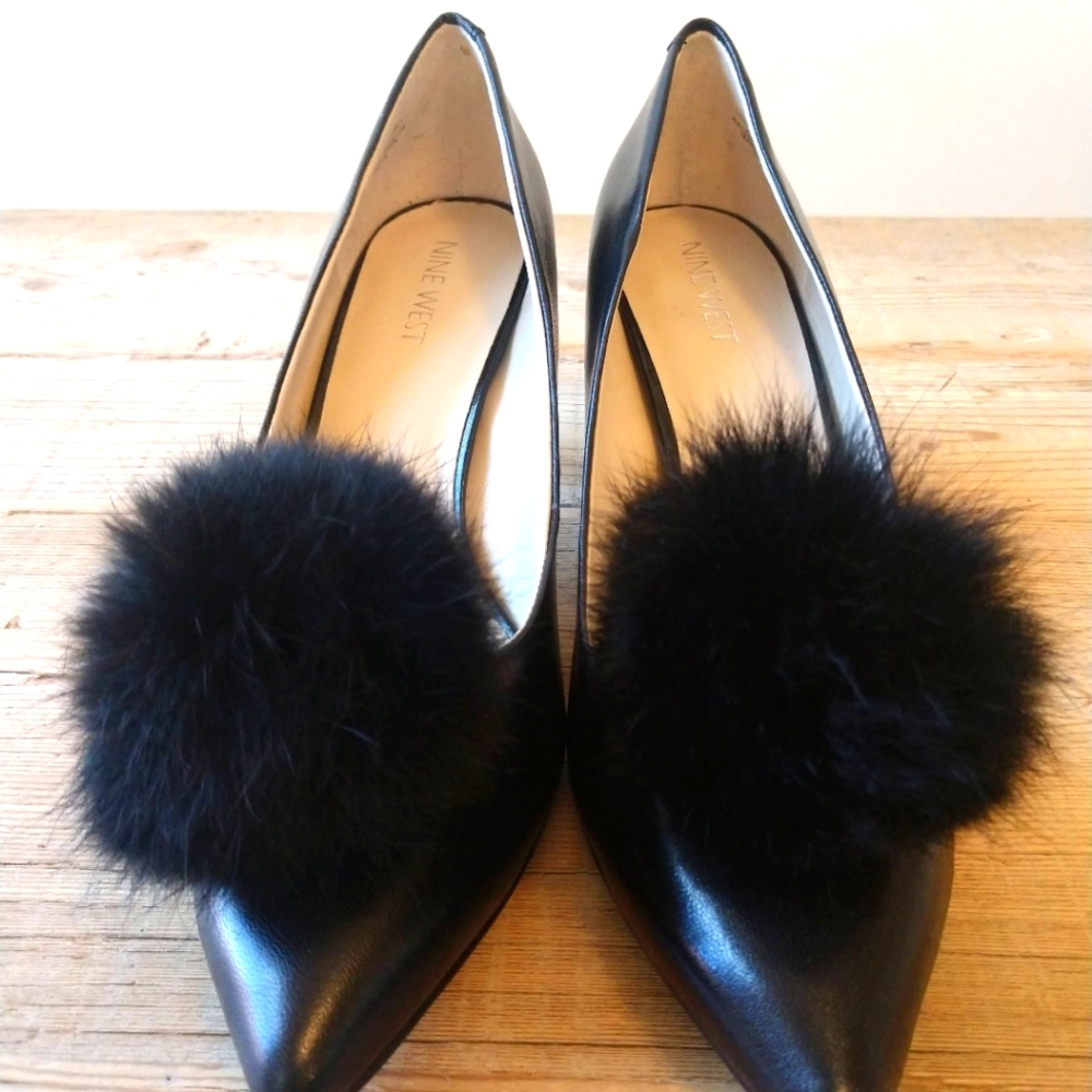 Nine West real leather/fur pom pom high heels